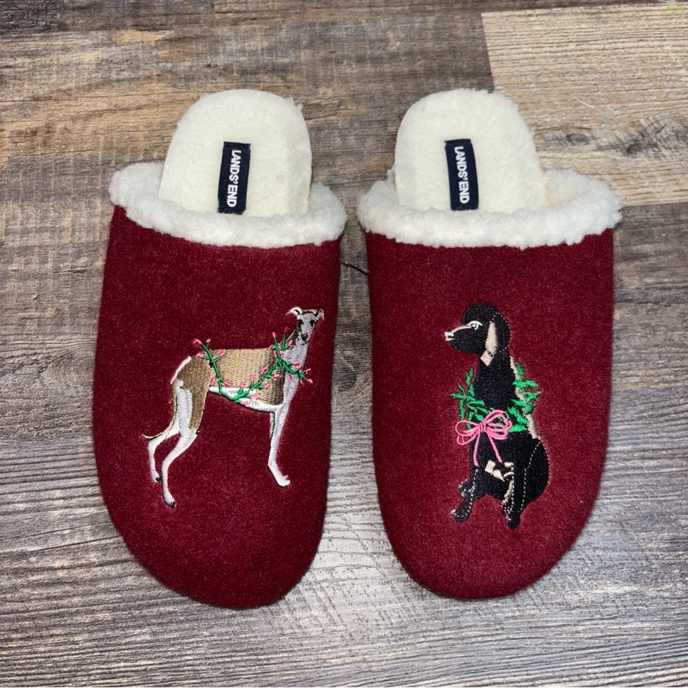 Lands’ End Women's Sherpa Lined Slippers Size 8 NWOT $79 Multi Dogs